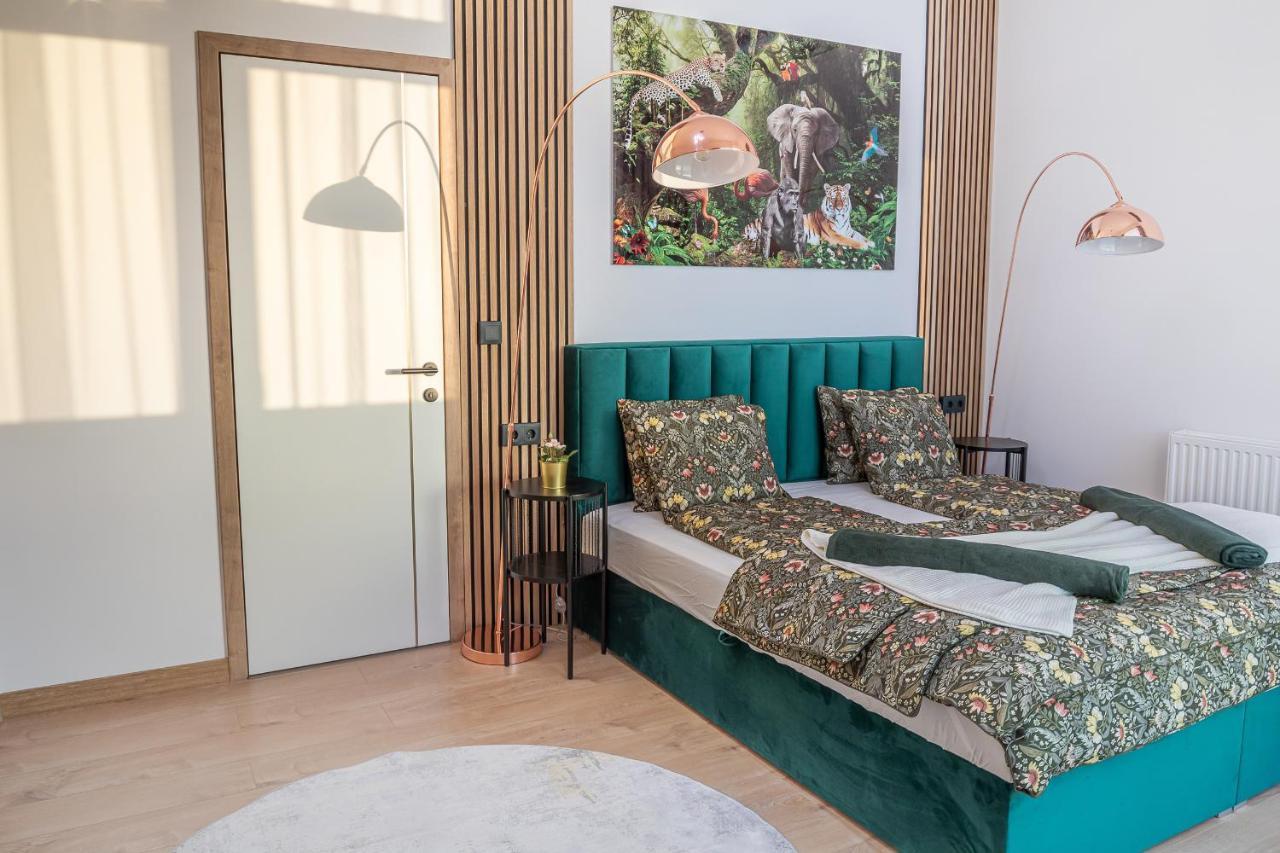 Appartamento Centropolitan Penthouse #Jacuzzi #Freeparking Budapest Esterno foto