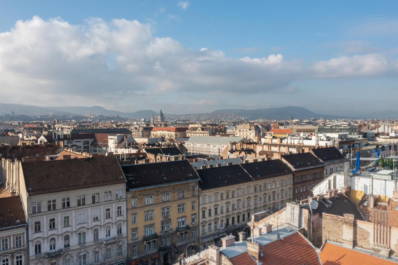 Appartamento Centropolitan Penthouse #Jacuzzi #Freeparking Budapest Esterno foto