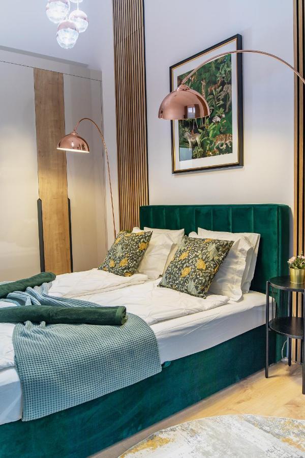 Appartamento Centropolitan Penthouse #Jacuzzi #Freeparking Budapest Esterno foto